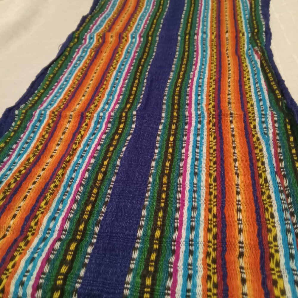 Beautiful vintage cotton fabric/scarf in vibrant colors 48 x 10 inches - Picture 5 of 8